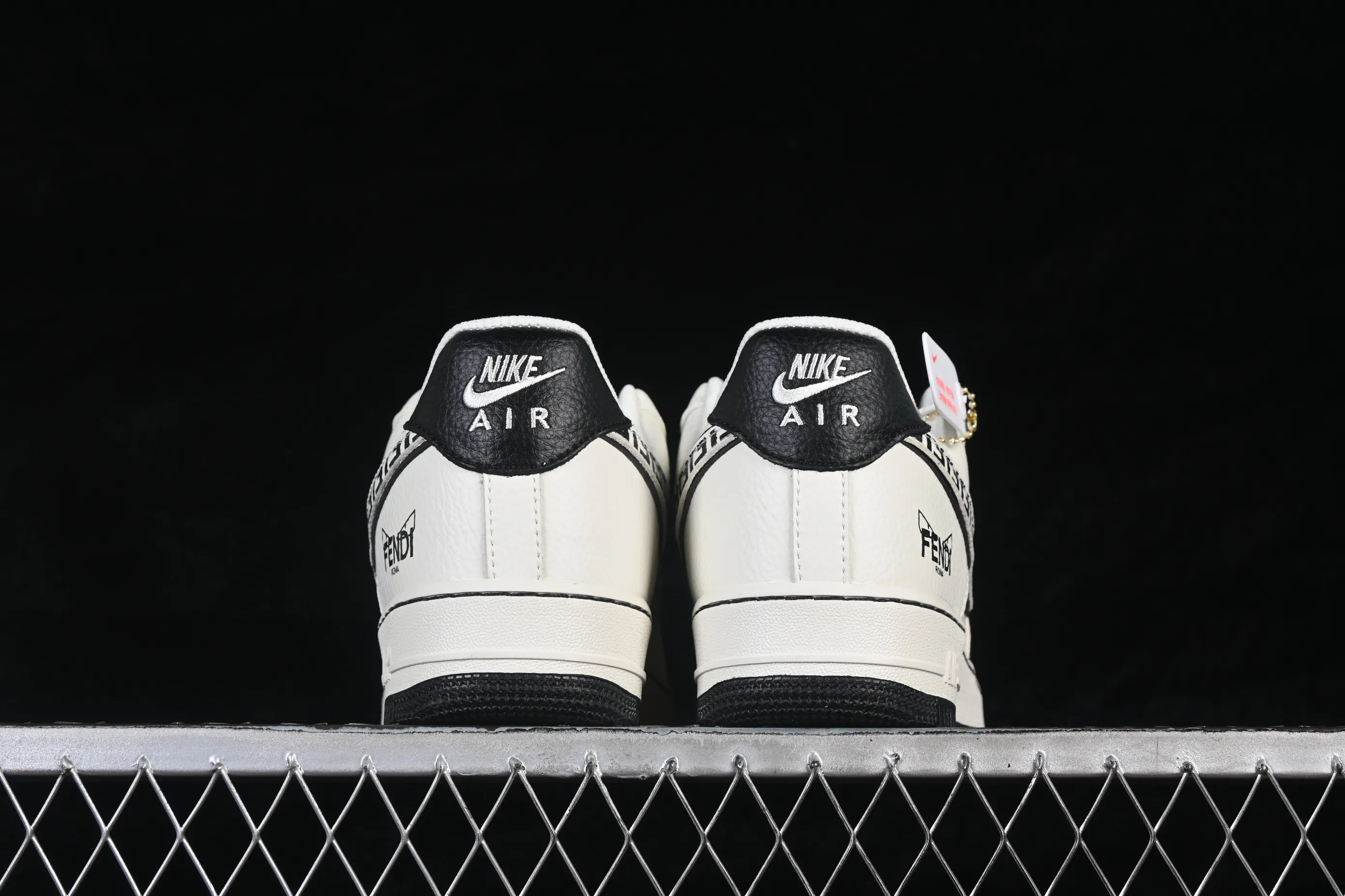 All categories Nk Air Force 1 Air Force series Nk Air Force 1 Low Air Force low-top Nike Air Force 1'07 Low Fendi joint cream ink pattern Air Force 1 low-top casual sneakers XY9025-020